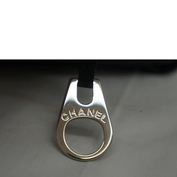 Chanel Mini Hand Leather - Picture 12 of 12